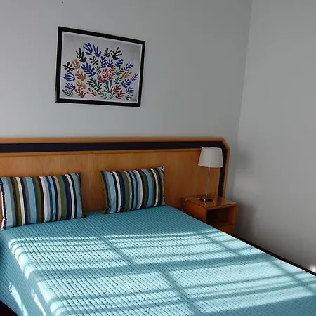 Apartamentos Nazare נאזרה